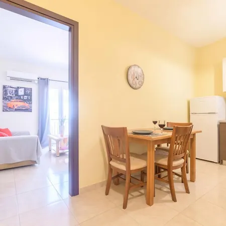 Mantouki Cosy Apartment Corfu (city)